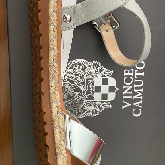 Vince Camuto Silver Sandals - Picture 8 of 14